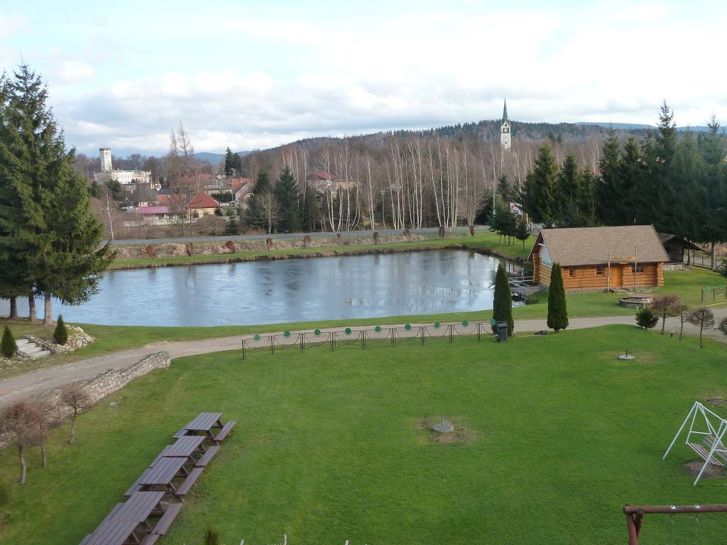 Zajazd Pod Skarpa Mysłakowice Rum bild